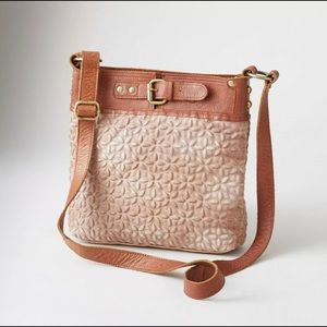 Anabaglish Joan Quilted Crossbody Bag